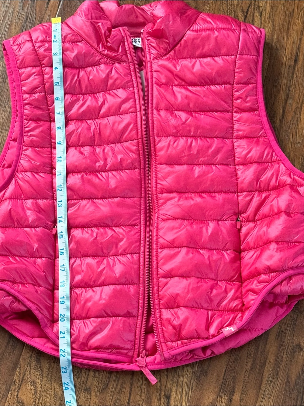 JoyLab Quilted Packable Vest in Hot Pink - Picture 3 of 8
